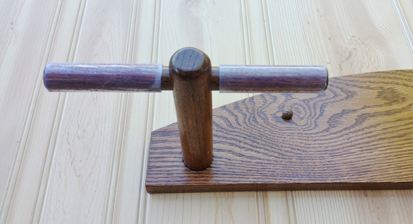 4-Place Solid Oak Wall-Mounted Bow Rack - Compound Recurve