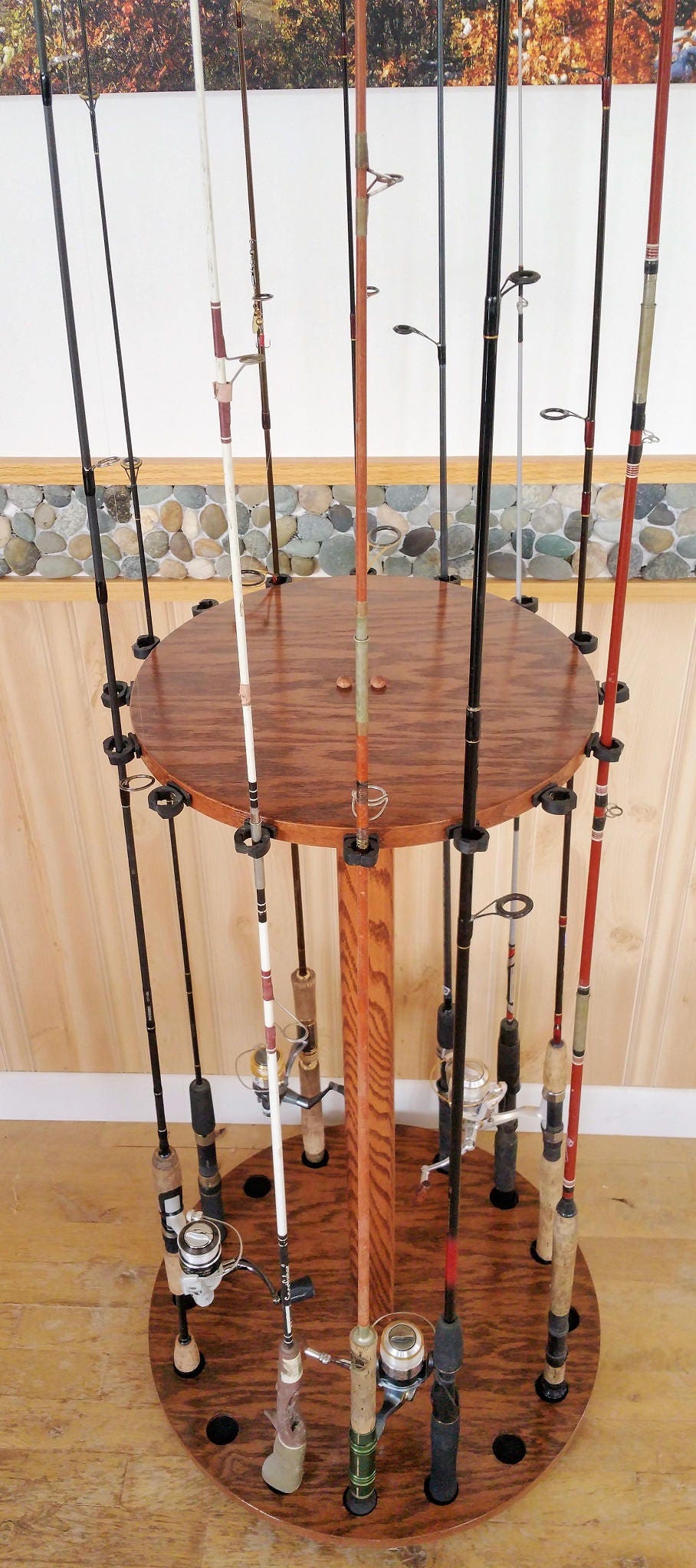 16-Pole Oak Rotating Fishing Rod Reel Display Wood Rack